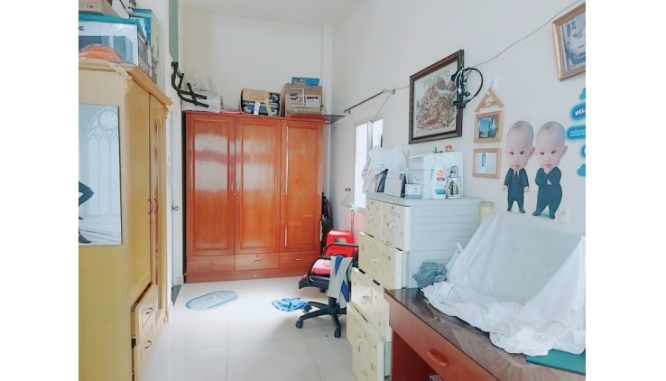 BÁN NHÀ PHÚ NHUẬN HXH 120M2 NGANG 6M 3 TẦNG DÂN TRÍ CAO KHU VIP HUỲNH VĂN BÁNH GẤP BÁN 12  TỶ.